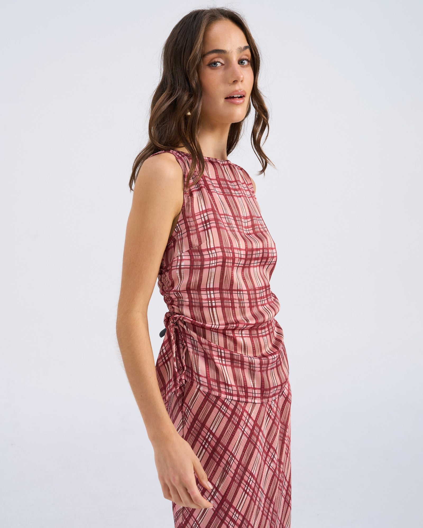 VMILSE SLEEVELESS CHECK TOP